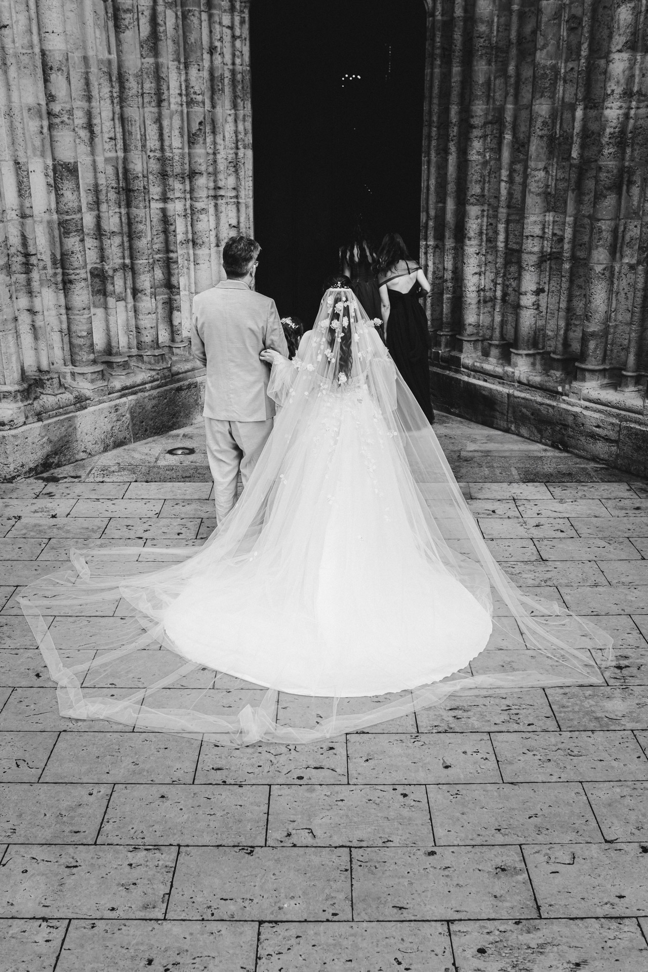 Hochzeit in Thüringen, Hochzeitsfotograf Andreas Balg aus Jena, Foto von einer kirchlichen Hochzeit, Kloster Anrode