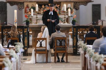 Kirchliche Trauung in Schwabach Hochzeit in Bayern, Hochzeitsfotograf Andreas Balg aus Jena, Foto von einer kirchlichen Hochzeit, in Bayern, Hochzeitsreportage