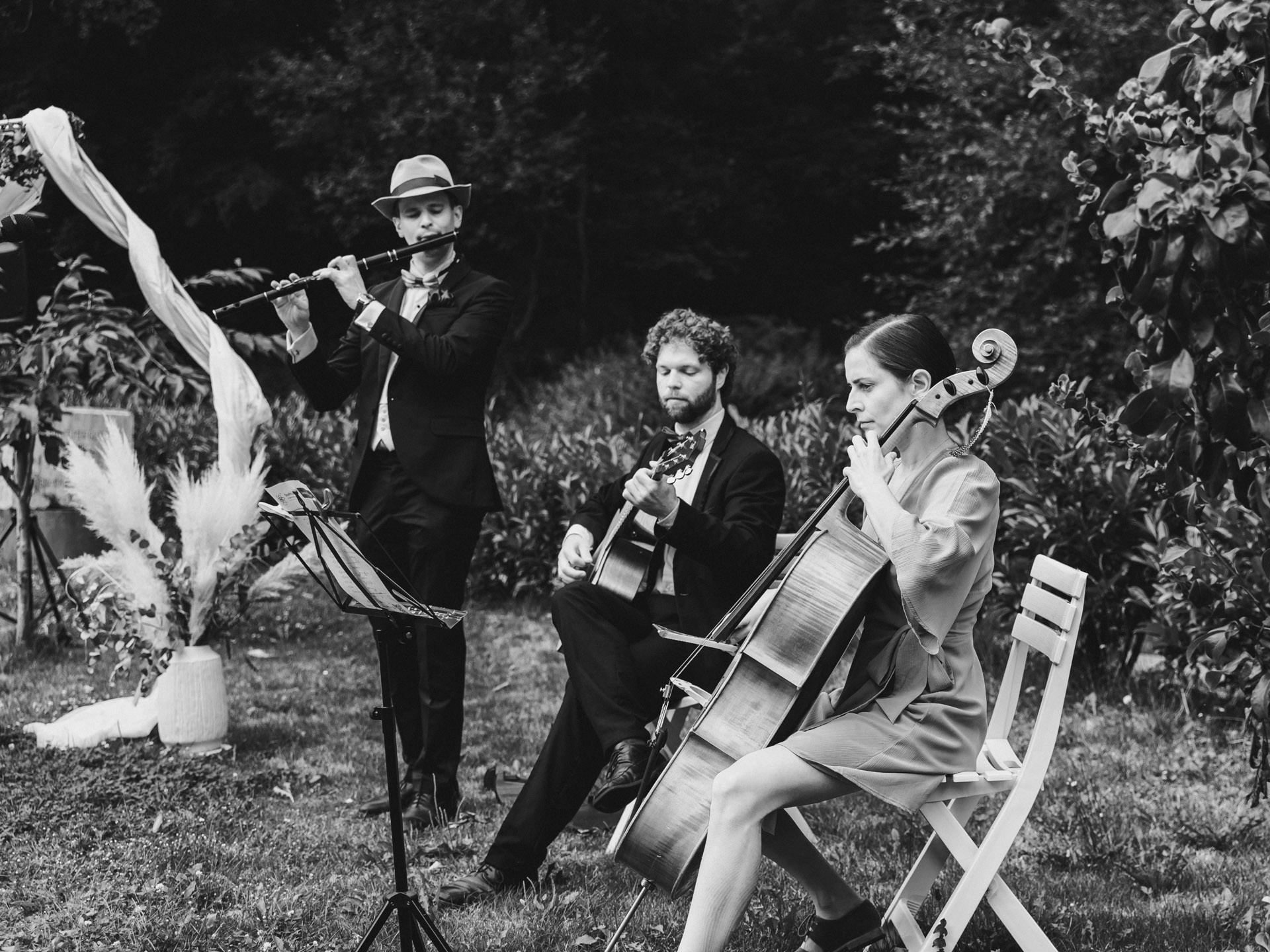 Hochzeitsfoto einer Hochzeitsreportage in der Schössersmühle in Thüringen, fotografiert vom Hochzeitsfotograf Andreas Balg, www.bilderdiesprechen.de