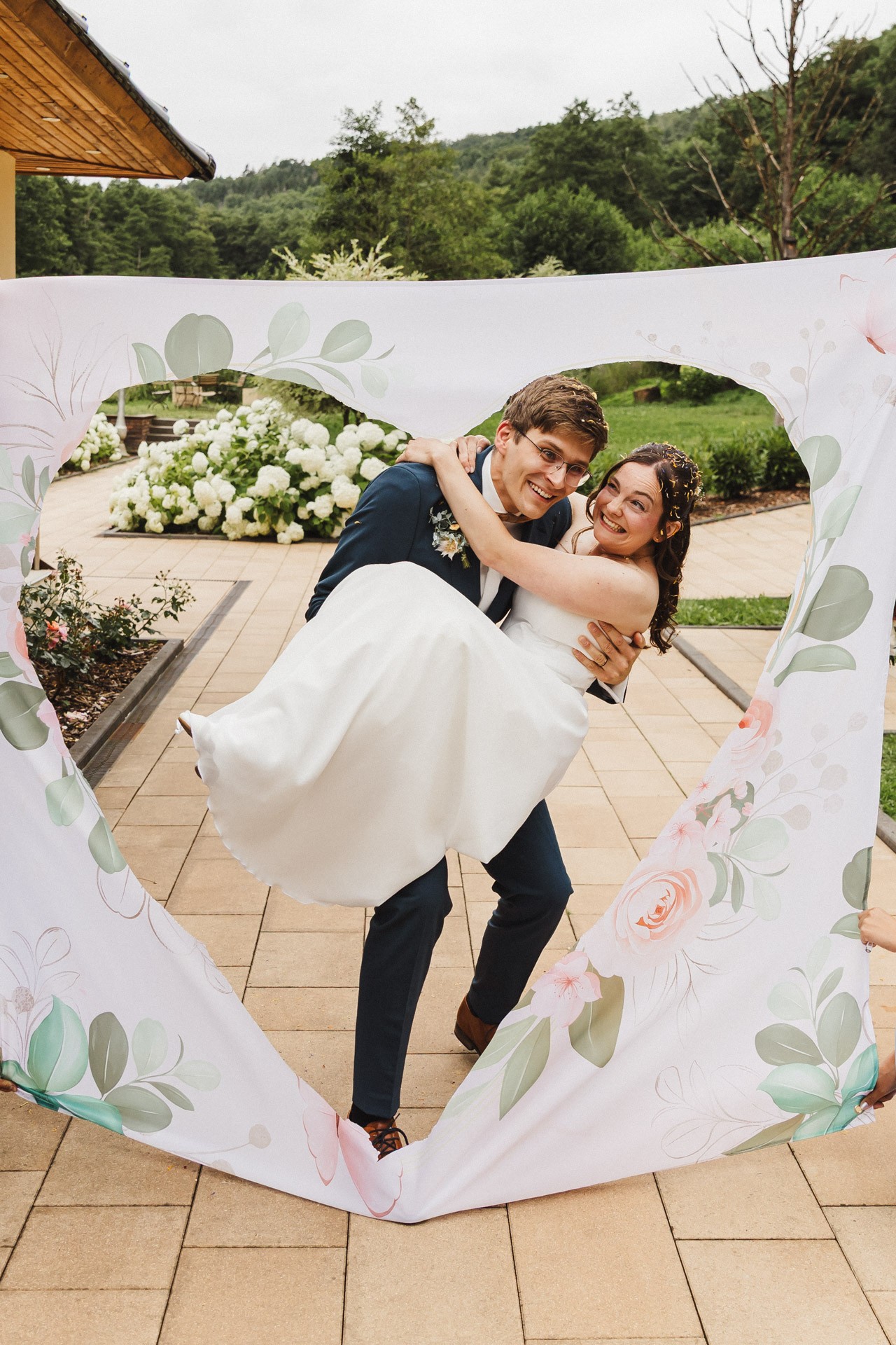 Hochzeitsfoto einer Hochzeitsreportage in der Schössersmühle in Thüringen, fotografiert vom Hochzeitsfotograf Andreas Balg, www.bilderdiesprechen.de