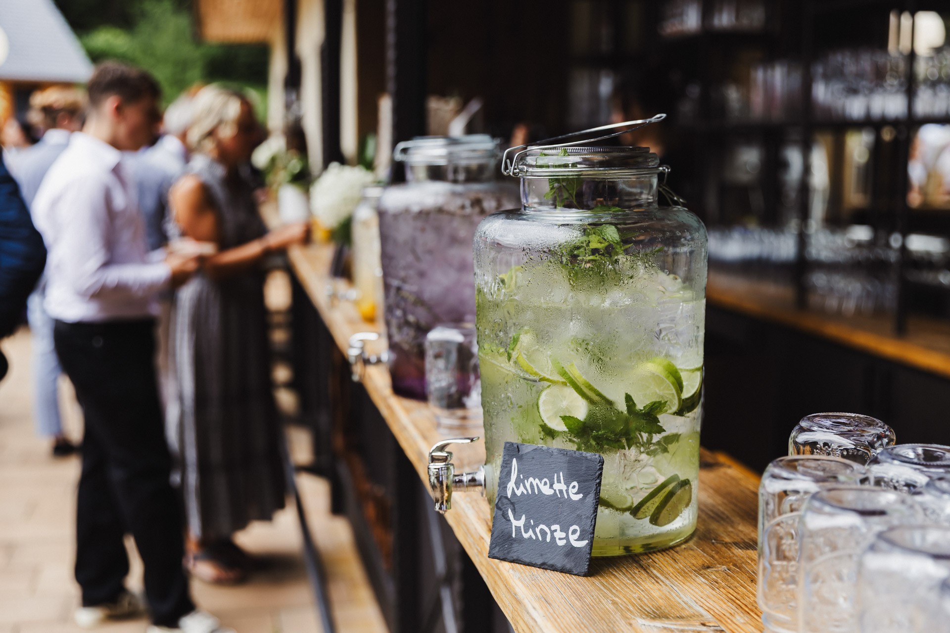 Hochzeitsfoto einer Hochzeitsreportage in der Schössersmühle in Thüringen, fotografiert vom Hochzeitsfotograf Andreas Balg, www.bilderdiesprechen.de