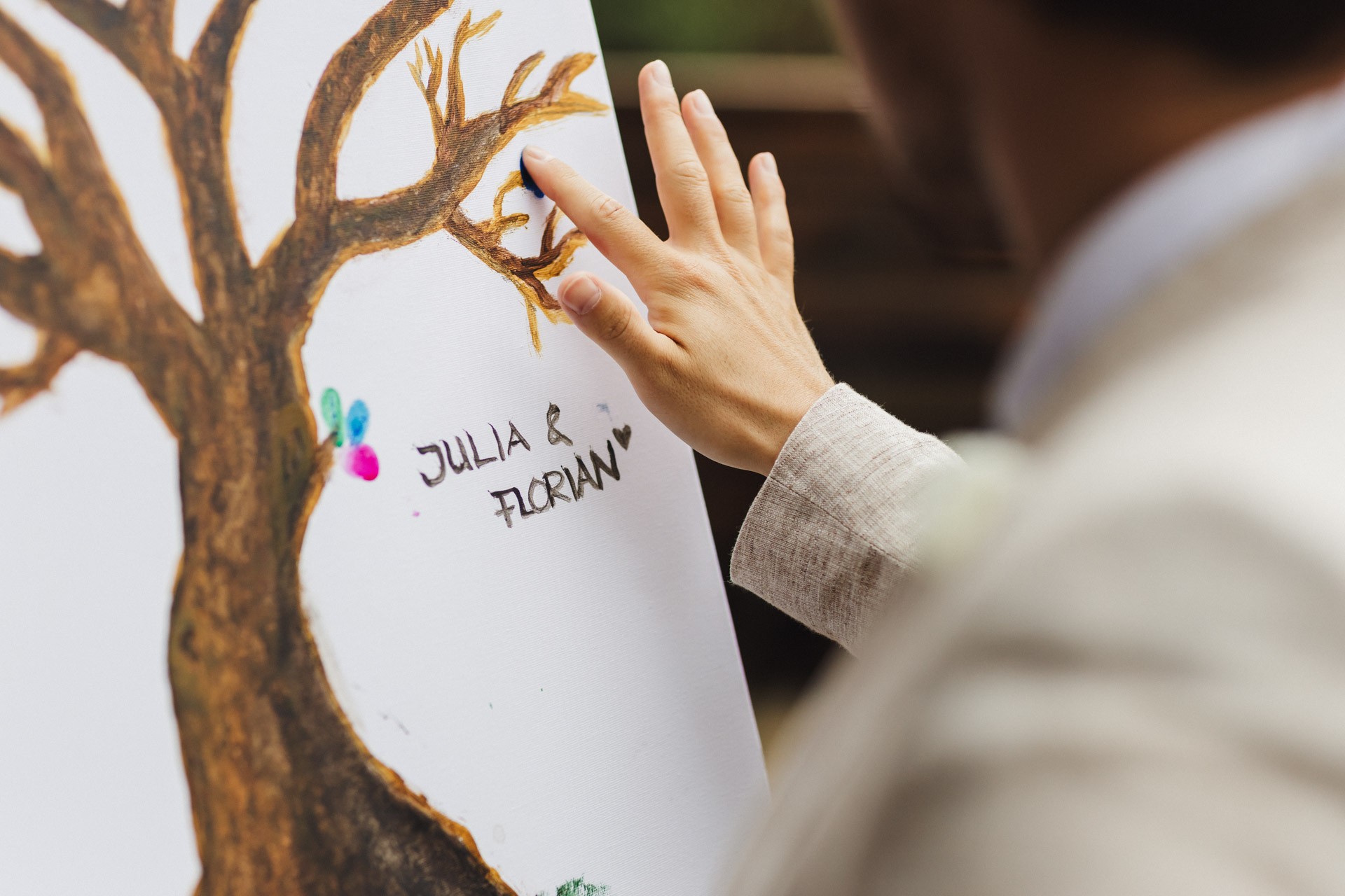 Hochzeitsfoto einer Hochzeitsreportage in der Schössersmühle in Thüringen, fotografiert vom Hochzeitsfotograf Andreas Balg, www.bilderdiesprechen.de