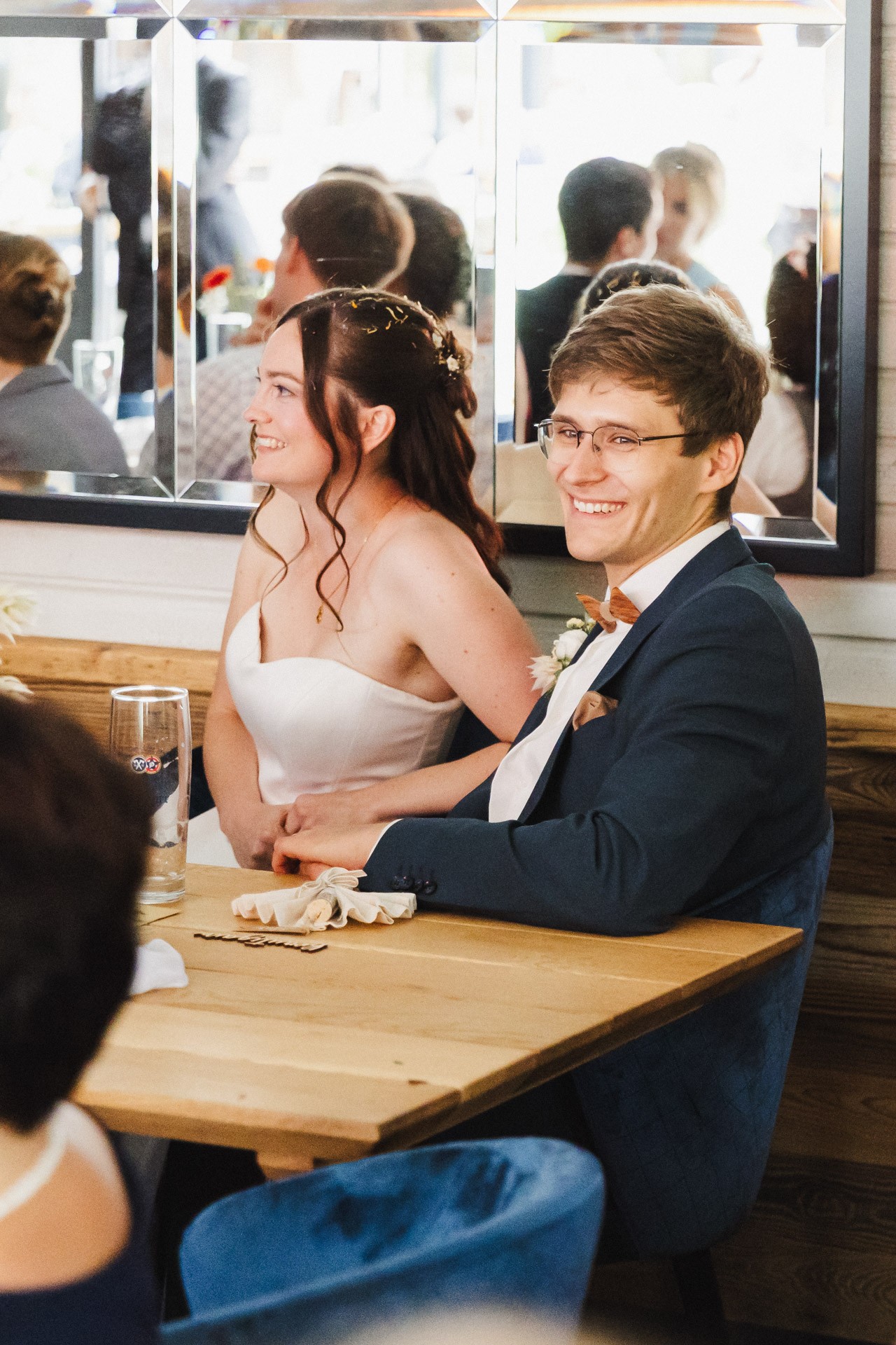 Hochzeitsfoto einer Hochzeitsreportage in der Schössersmühle in Thüringen, fotografiert vom Hochzeitsfotograf Andreas Balg, www.bilderdiesprechen.de