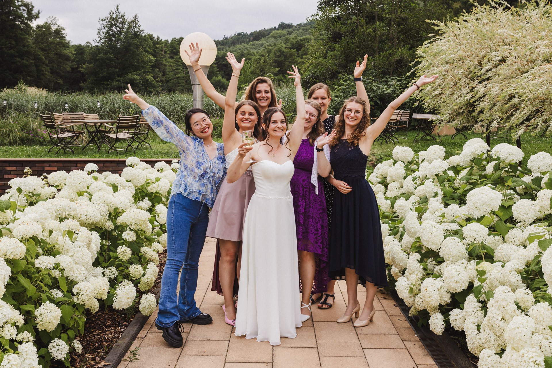 Hochzeitsfoto einer Hochzeitsreportage in der Schössersmühle in Thüringen, fotografiert vom Hochzeitsfotograf Andreas Balg, www.bilderdiesprechen.de