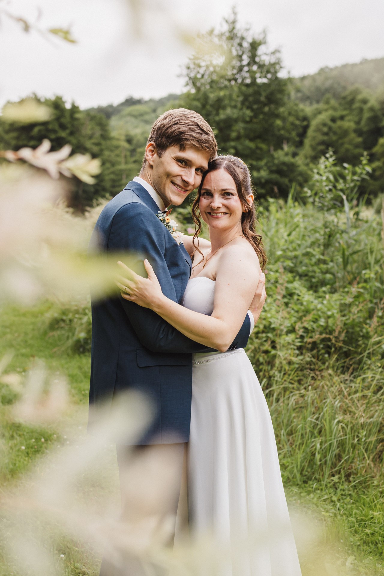 Hochzeitsfoto einer Hochzeitsreportage in der Schössersmühle in Thüringen, fotografiert vom Hochzeitsfotograf Andreas Balg, www.bilderdiesprechen.de