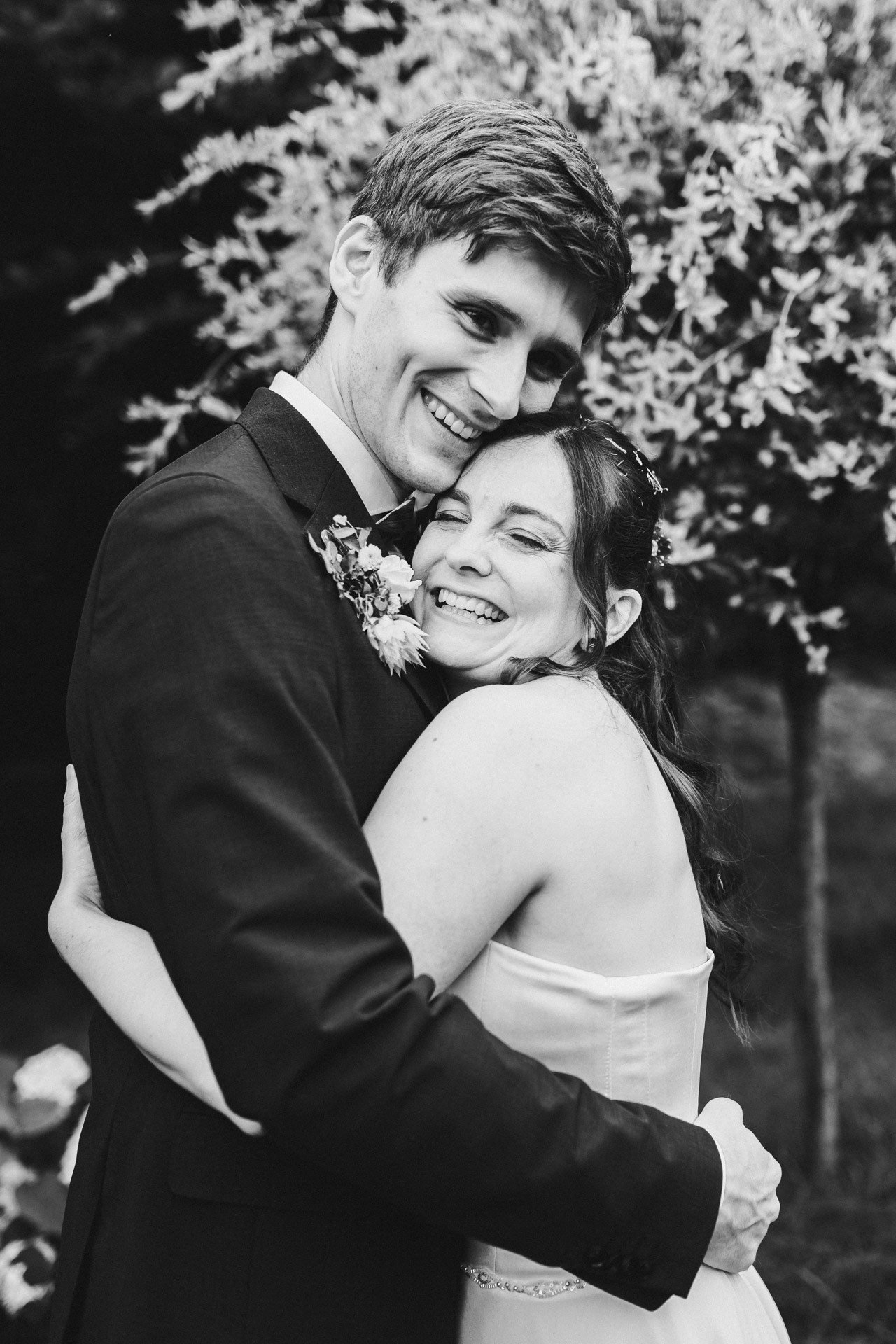 Hochzeitsfoto einer Hochzeitsreportage in der Schössersmühle in Thüringen, fotografiert vom Hochzeitsfotograf Andreas Balg, www.bilderdiesprechen.de