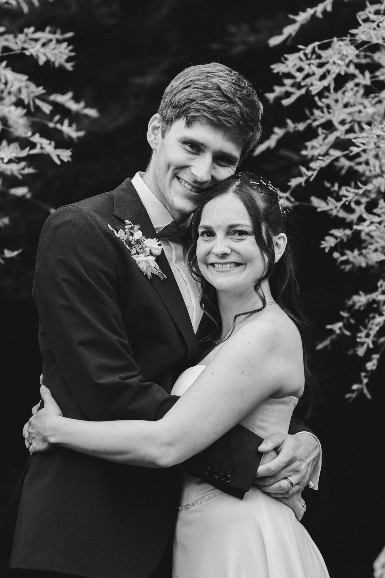 Hochzeitsfoto einer Hochzeitsreportage in der Schössersmühle in Thüringen, fotografiert vom Hochzeitsfotograf Andreas Balg, www.bilderdiesprechen.de