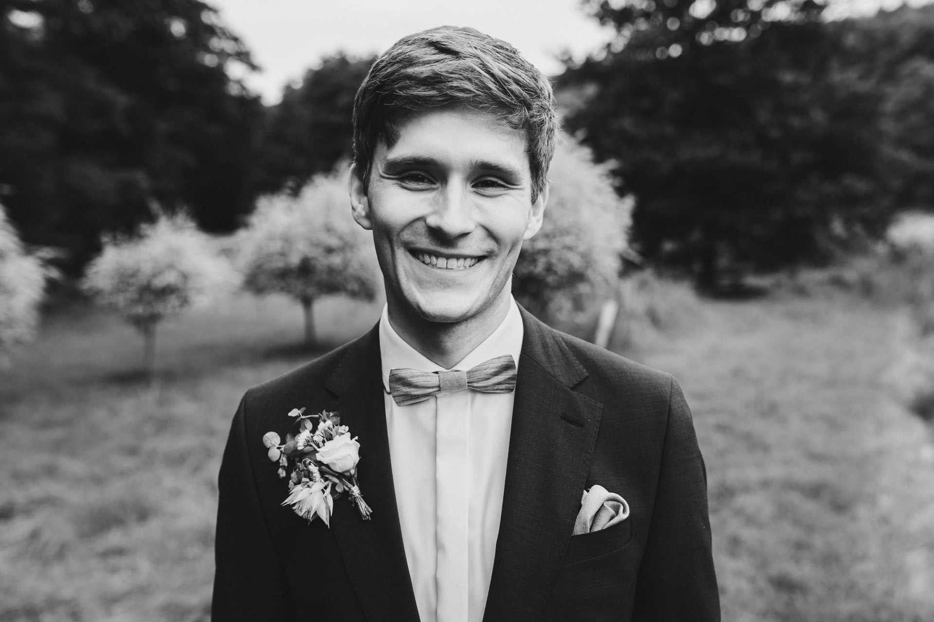 Hochzeitsfoto einer Hochzeitsreportage in der Schössersmühle in Thüringen, fotografiert vom Hochzeitsfotograf Andreas Balg, www.bilderdiesprechen.de