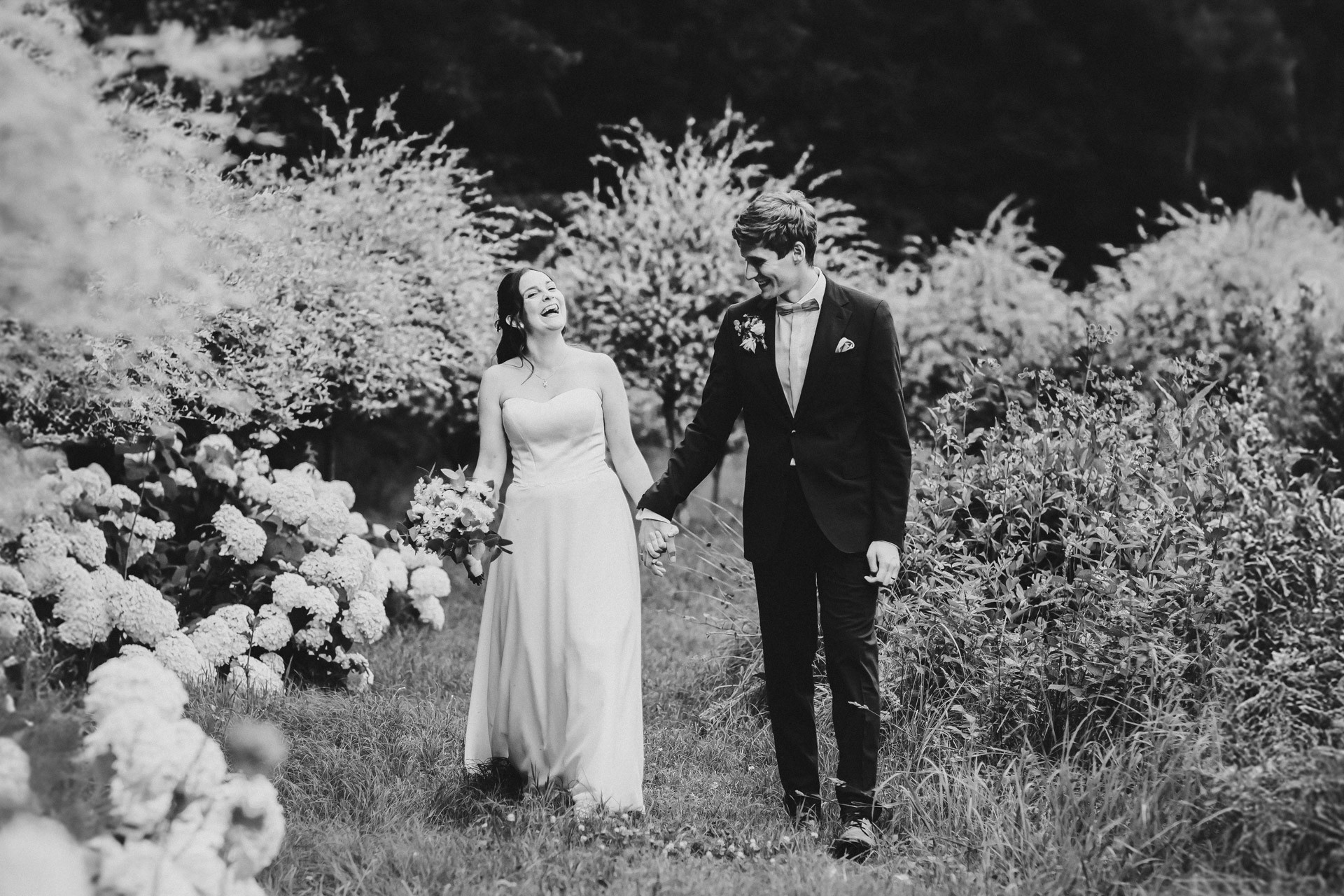 Hochzeitsfoto einer Hochzeitsreportage in der Schössersmühle in Thüringen, fotografiert vom Hochzeitsfotograf Andreas Balg, www.bilderdiesprechen.de