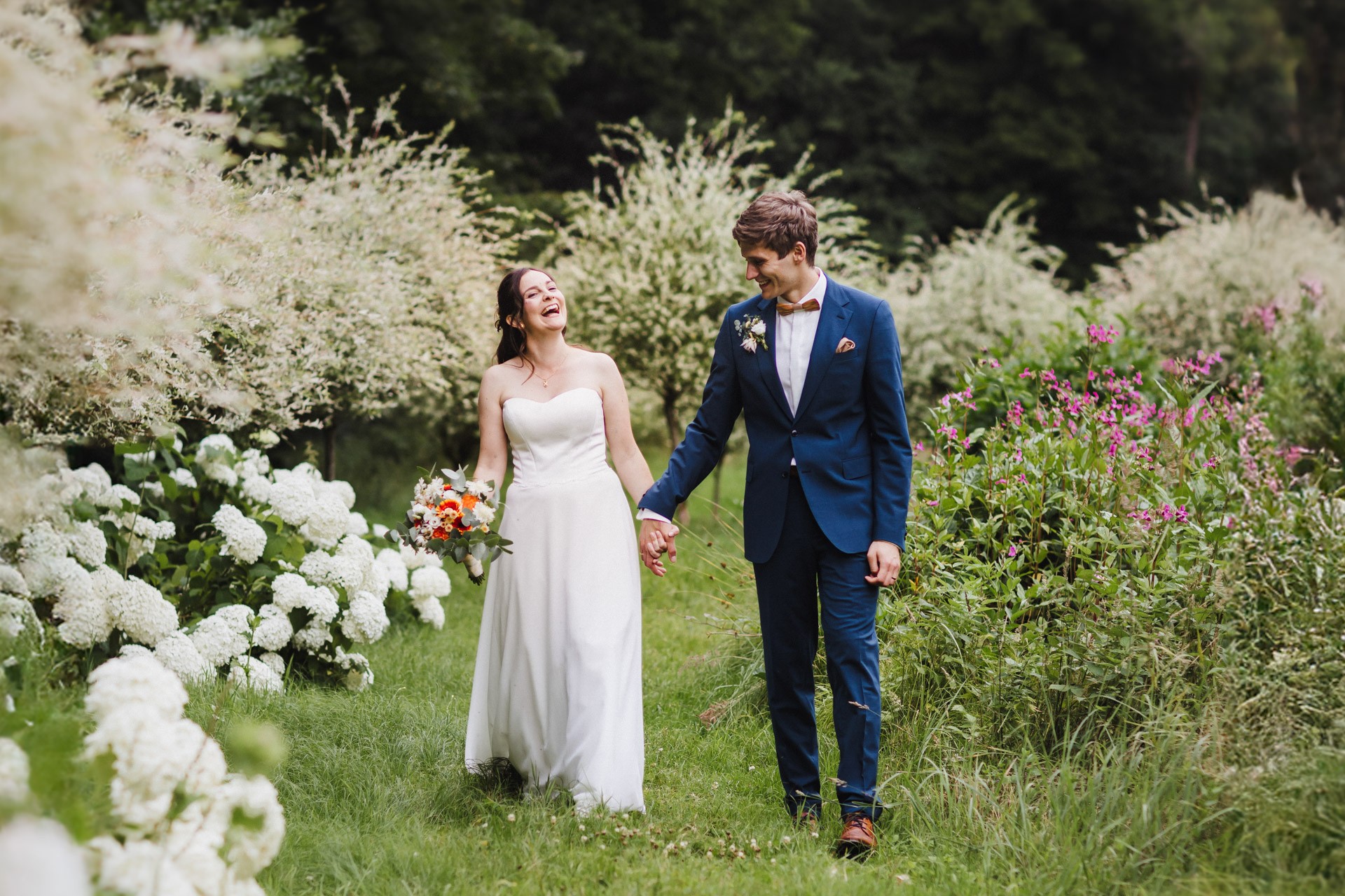 Hochzeitsfoto einer Hochzeitsreportage in der Schössersmühle in Thüringen, fotografiert vom Hochzeitsfotograf Andreas Balg, www.bilderdiesprechen.de