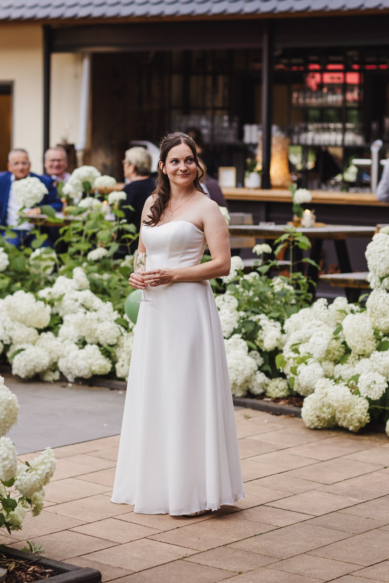 Hochzeitsfoto einer Hochzeitsreportage in der Schössersmühle in Thüringen, fotografiert vom Hochzeitsfotograf Andreas Balg, www.bilderdiesprechen.de