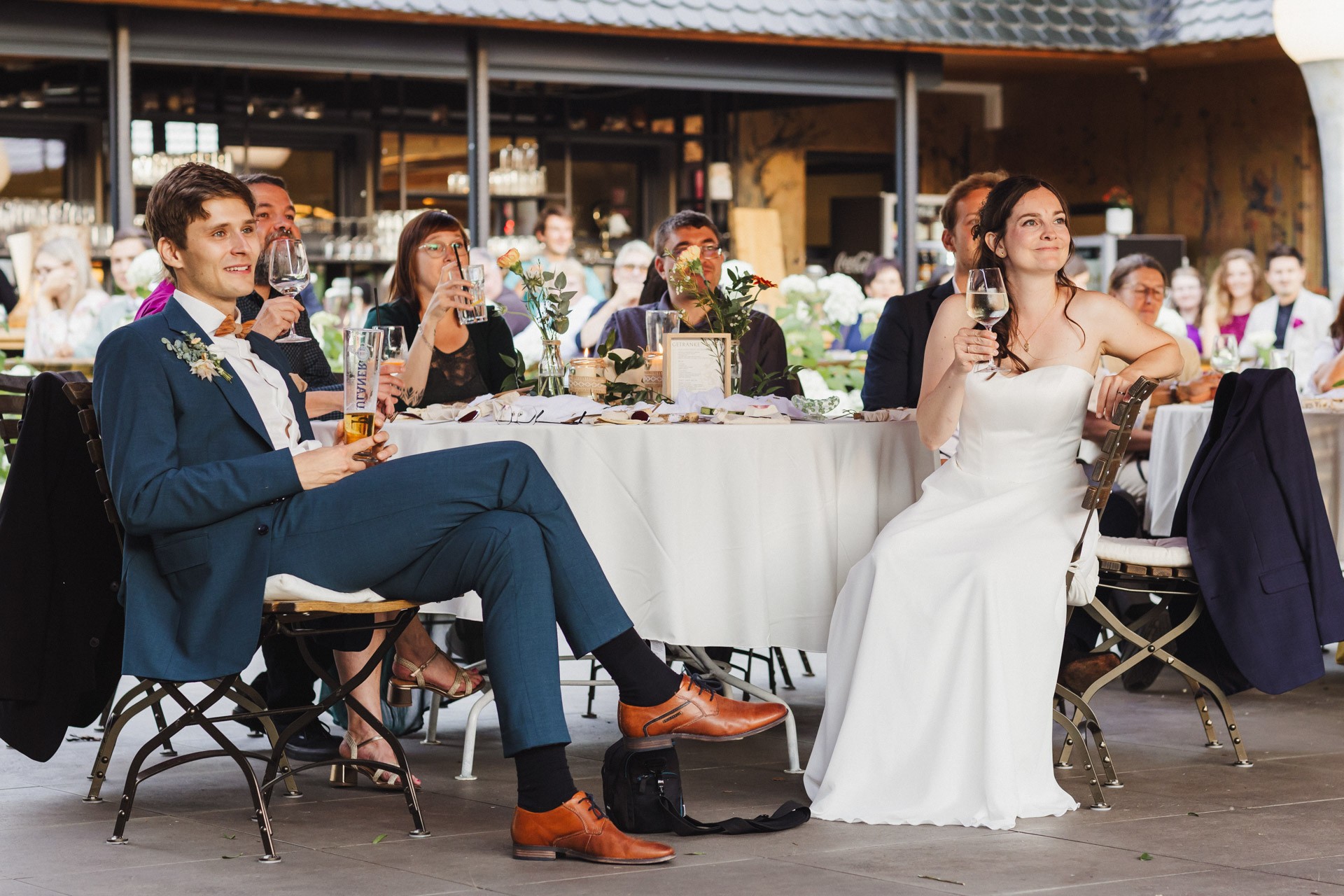 Hochzeitsfoto einer Hochzeitsreportage in der Schössersmühle in Thüringen, fotografiert vom Hochzeitsfotograf Andreas Balg, www.bilderdiesprechen.de