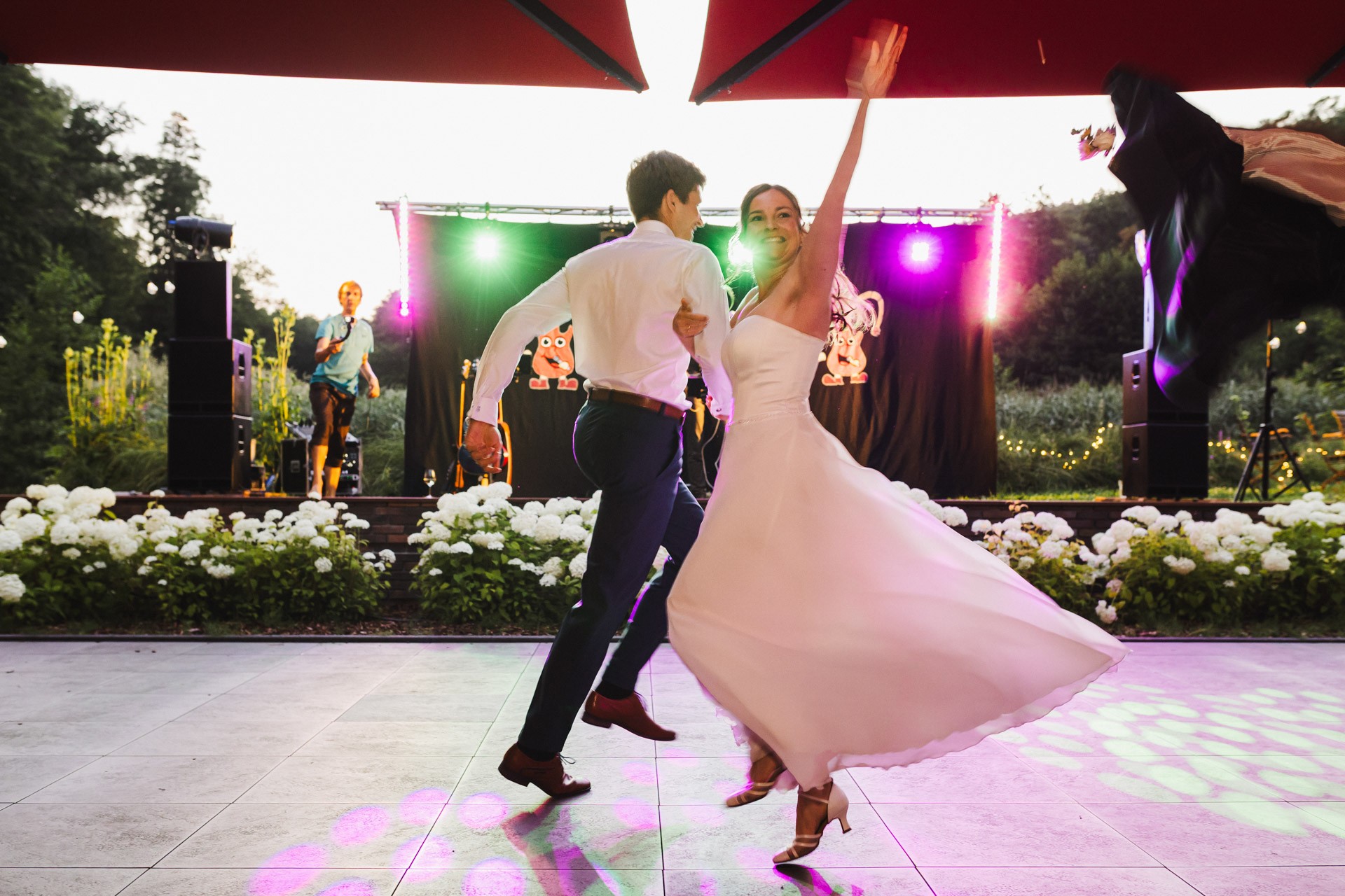 Hochzeitsfoto einer Hochzeitsreportage in der Schössersmühle in Thüringen, fotografiert vom Hochzeitsfotograf Andreas Balg, www.bilderdiesprechen.de