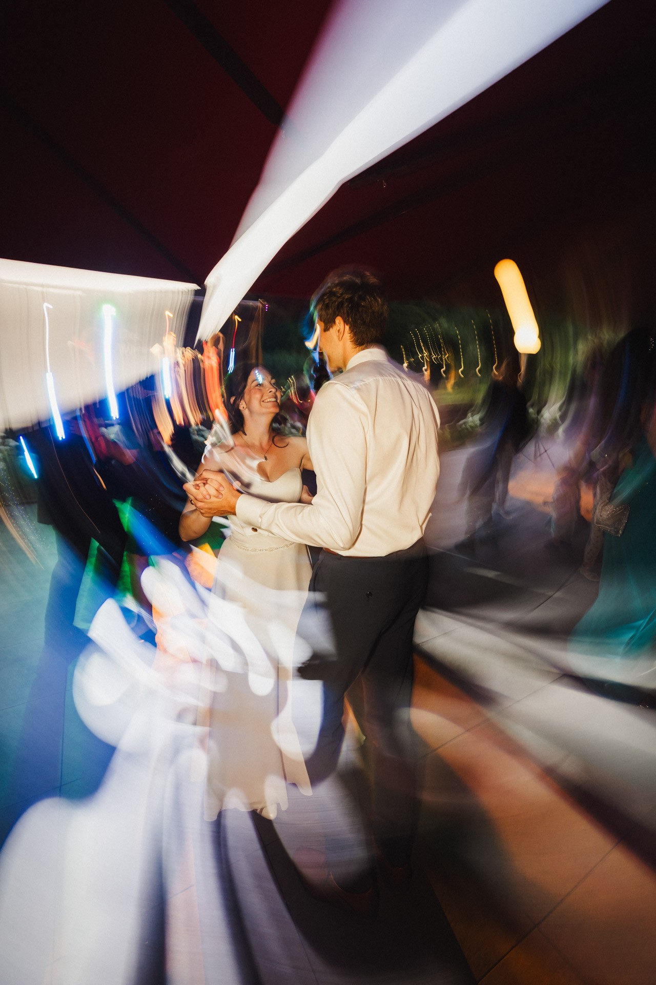 Hochzeitsfoto einer Hochzeitsreportage in der Schössersmühle in Thüringen, fotografiert vom Hochzeitsfotograf Andreas Balg, www.bilderdiesprechen.de