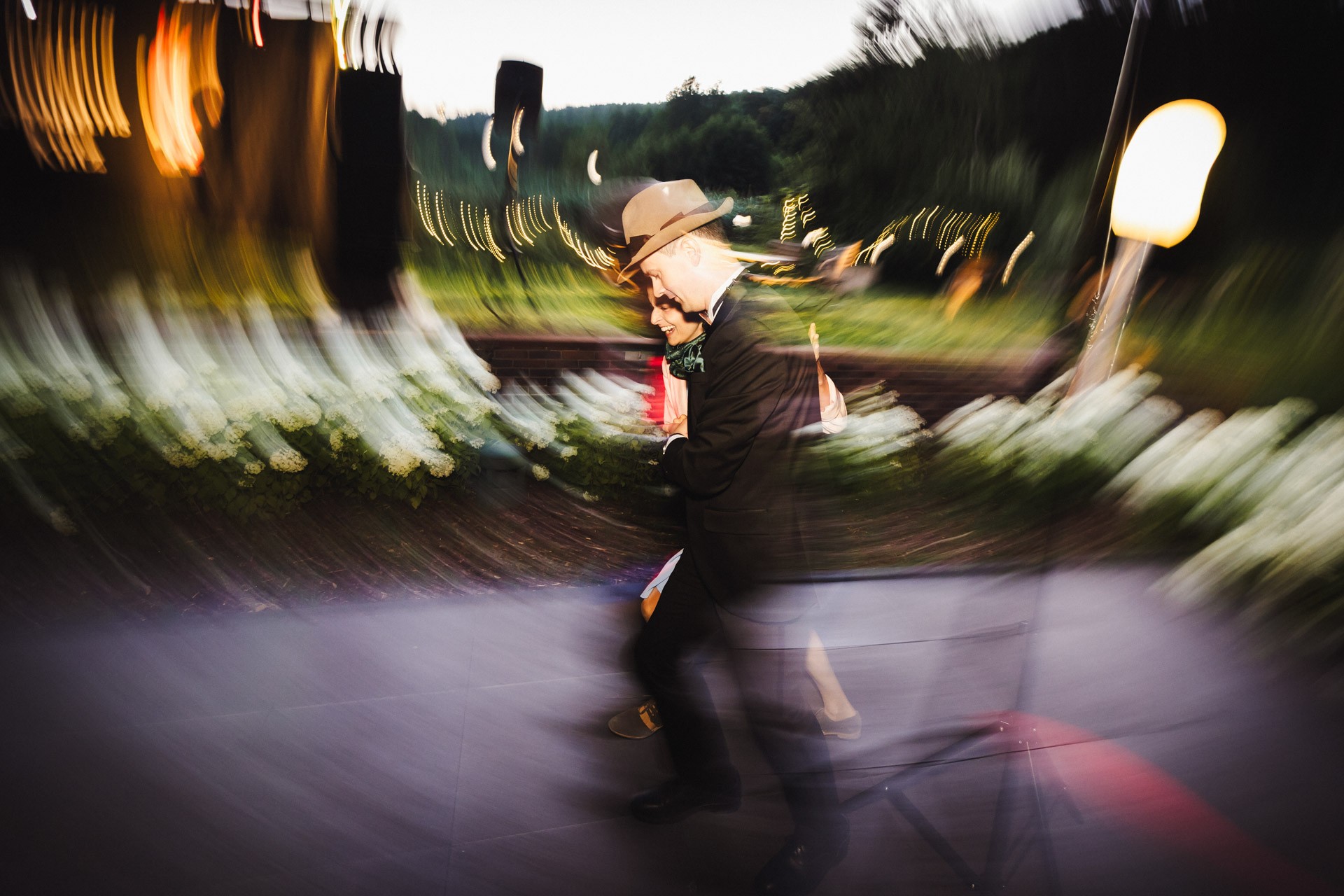 Hochzeitsfoto einer Hochzeitsreportage in der Schössersmühle in Thüringen, fotografiert vom Hochzeitsfotograf Andreas Balg, www.bilderdiesprechen.de