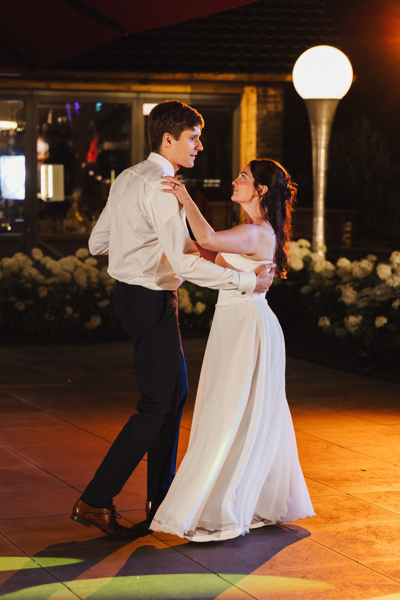 Hochzeitsfoto einer Hochzeitsreportage in der Schössersmühle in Thüringen, fotografiert vom Hochzeitsfotograf Andreas Balg, www.bilderdiesprechen.de