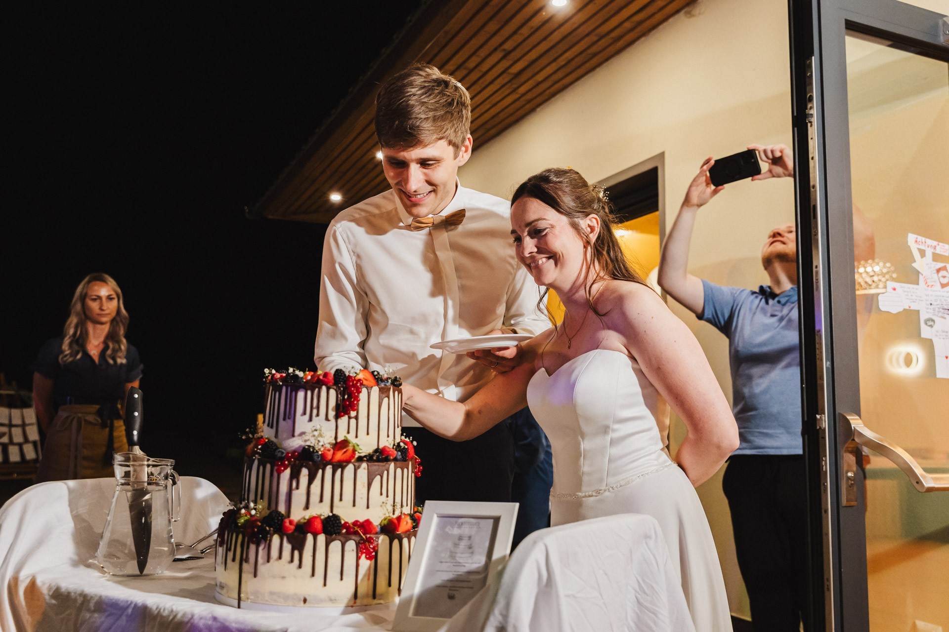 Hochzeitsfoto einer Hochzeitsreportage in der Schössersmühle in Thüringen, fotografiert vom Hochzeitsfotograf Andreas Balg, www.bilderdiesprechen.de