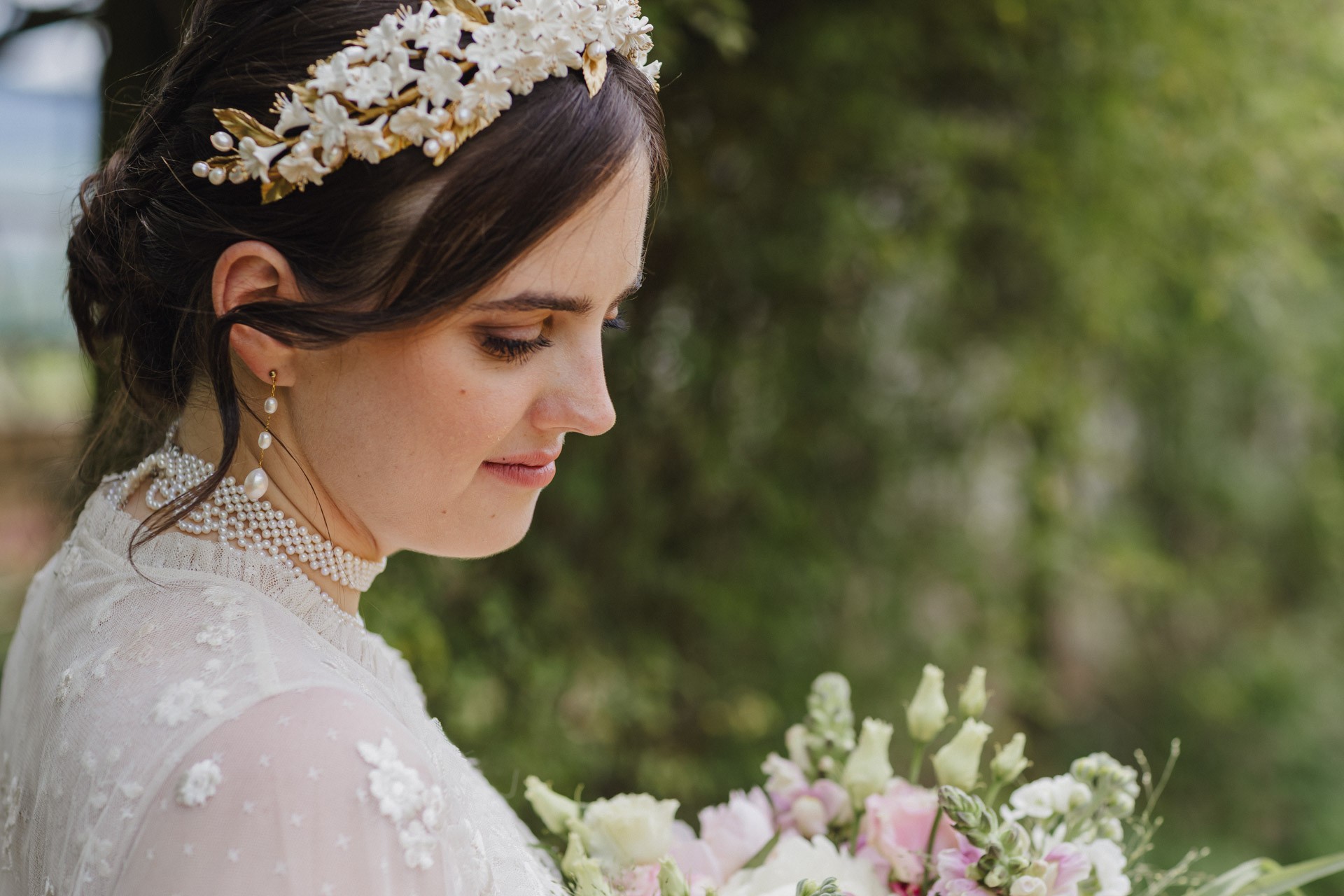 Authentisches und elegantes Brautpaar-Shooting im Park der Dornburger Schlösser, Thüringen