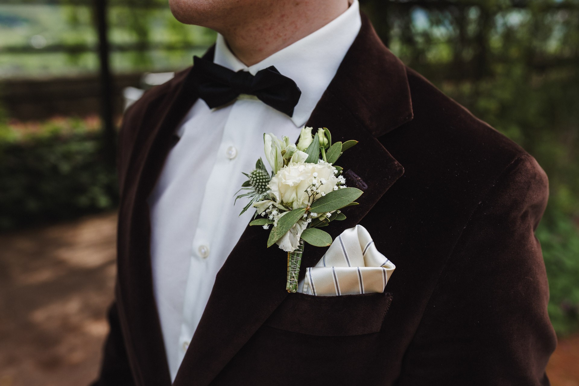 Authentisches und elegantes Brautpaar-Shooting im Park der Dornburger Schlösser, Thüringen