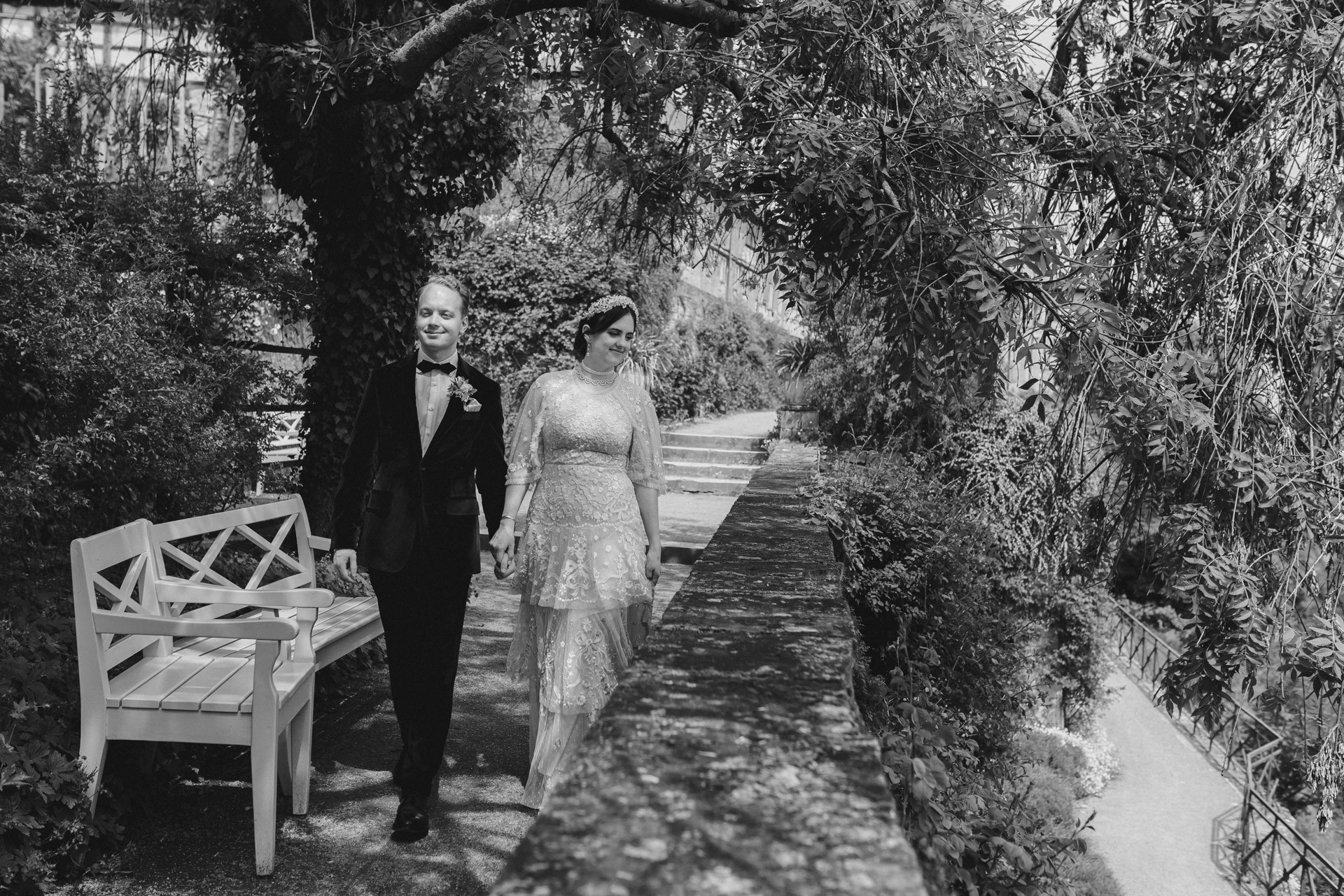 Authentisches und elegantes Brautpaar-Shooting im Park der Dornburger Schlösser, Thüringen