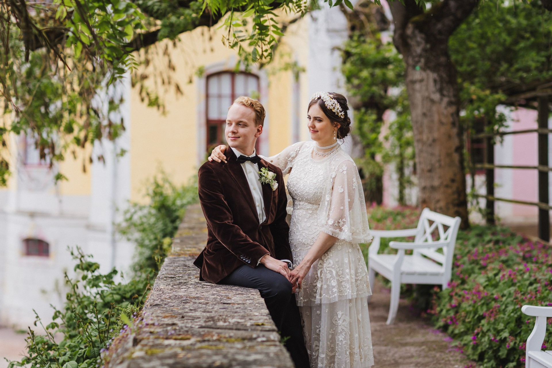 Authentisches und elegantes Brautpaar-Shooting im Park der Dornburger Schlösser, Thüringen
